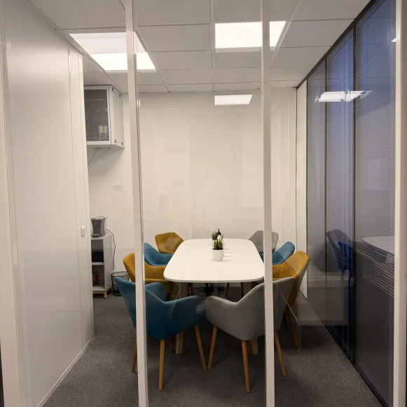 Bureau privé 15 m² 4 postes Location bureau Place de la Bourse Lyon 69002 - photo 7