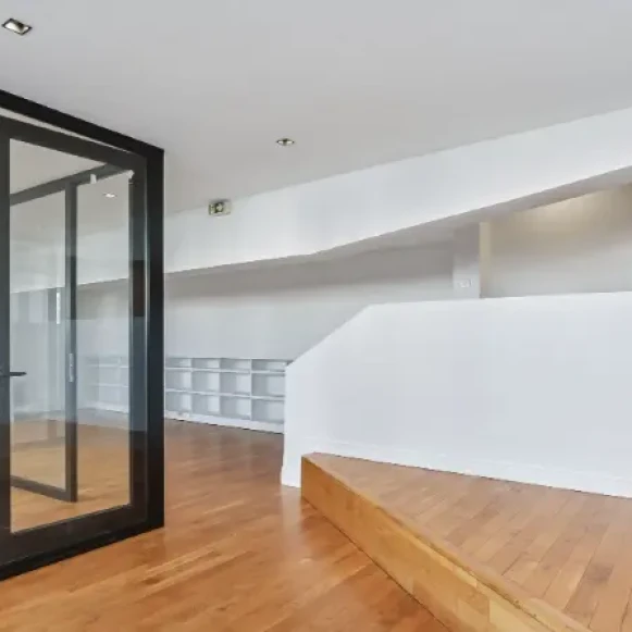 Espace indépendant 117 m² 18 postes Location bureau Rue Raffet Paris 75016 - photo 5