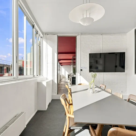 Bureau privé 120 m² 12 postes Location bureau Boulevard de la Bastille Paris 75012 - photo 1