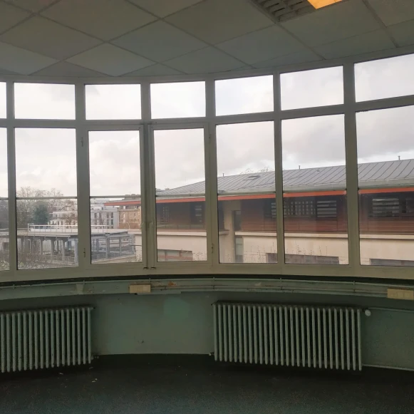 Bureau privé 15 m² 3 postes Location bureau Boulevard Aristide Briand Courbevoie 92400 - photo 2