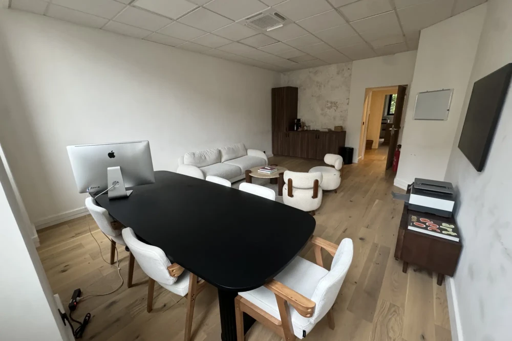 Bureau privé - 75008 - 12 postes - 5000€