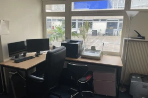 Bureau privé - 75018 - 7 postes - 1499€