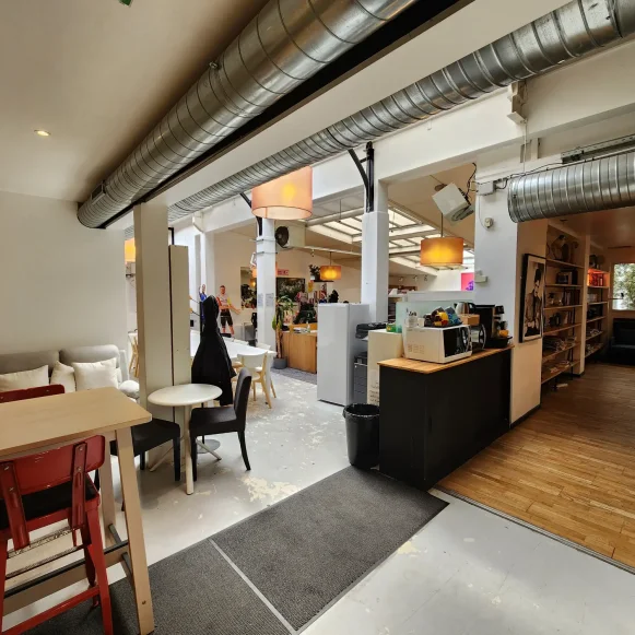 Bureau privé 90 m² 20 postes Location bureau Rue Anatole France Levallois-Perret 92300 - photo 3