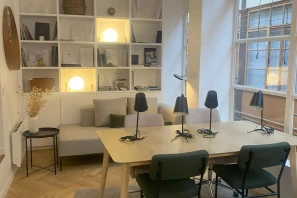 Bureau privé - 75002 - 4 postes - 2000€