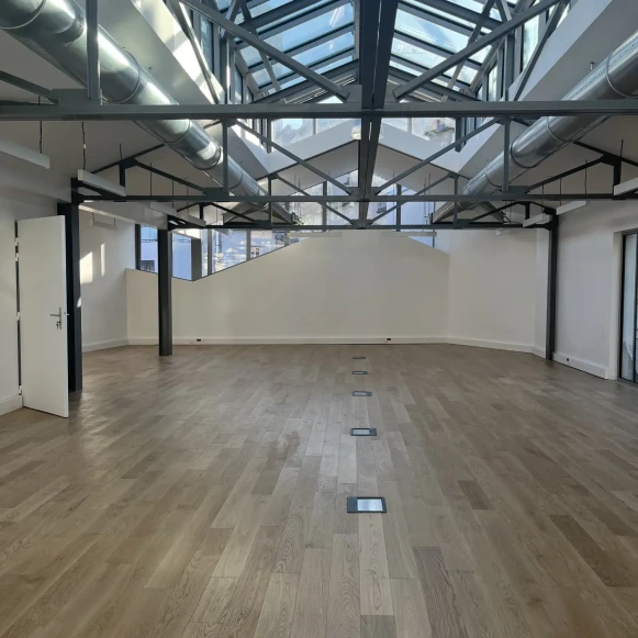 Espace indépendant 177 m² 30 postes Location bureau Rue Victor Hugo Montreuil 93100 - photo 6