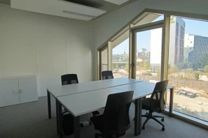 Bureau privé - 33800 - 4 postes - 1520€