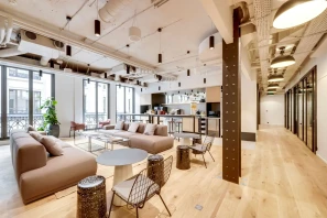 Bureau privé - 75008 - 11 postes - 9382€