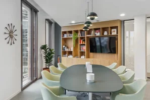 Bureau privé - 44000 - 4 postes - 1615€