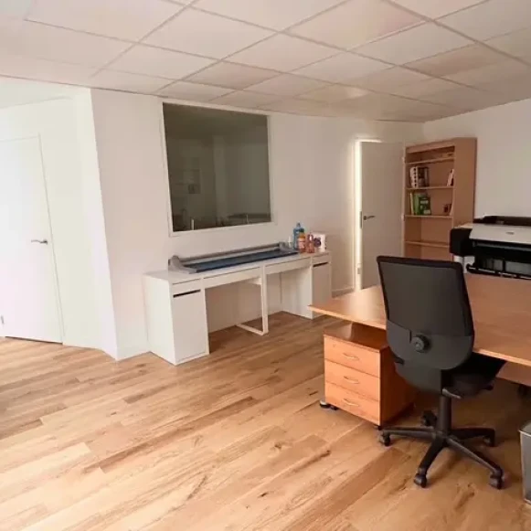 Open Space  5 postes Location bureau Rue Saint Denis Paris 75002 - photo 3