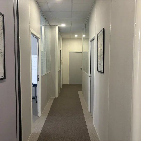 Bureau privé 130 m² 14 postes Coworking Rue d'Uzès Paris 75002 - photo 1