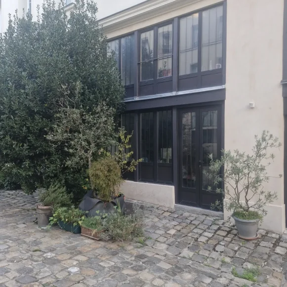 Bureau privé 55 m² 4 postes Coworking Rue Saint-Maur Paris 75010 - photo 5