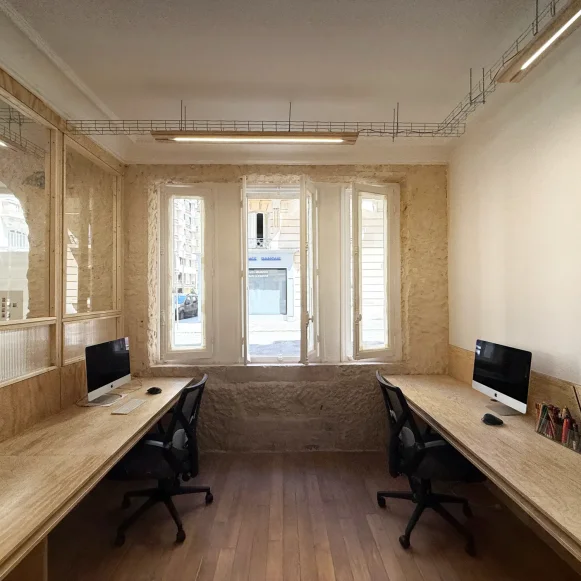 Bureau privé 13 m² 4 postes Location bureau Rue Jean de la Fontaine Paris 75016 - photo 5