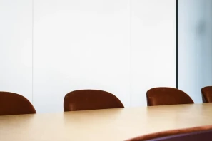 Espace indépendant - 75012 - 9 postes - 8100€