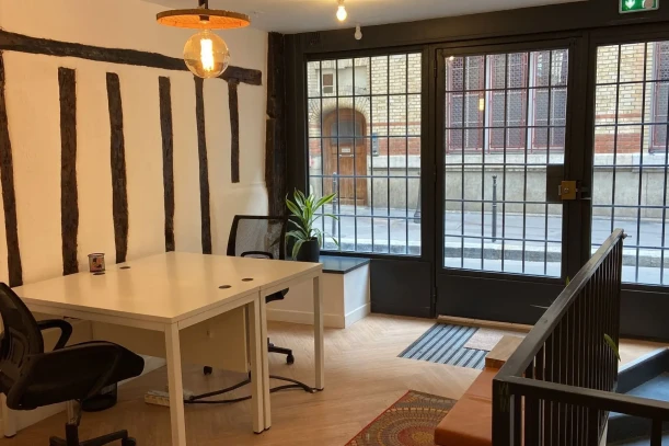 Espace indépendant - 75001 - 10 postes - 3500€