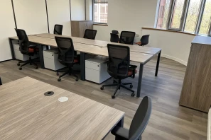 Bureau privé - 92360 - 10 postes - 2100€