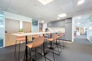 Bureau privé - 37100 - 3 postes - 1088€