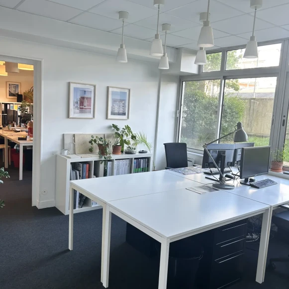 Bureau privé 14 m² 4 postes Location bureau Rue du Banquier Paris 75013 - photo 4