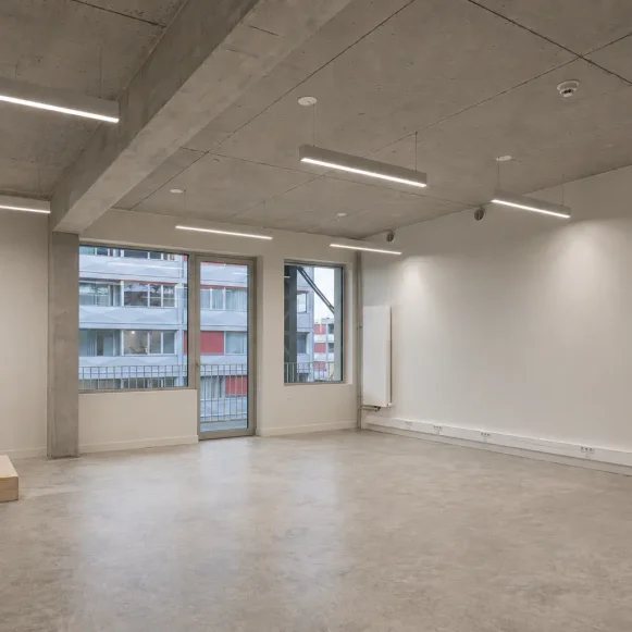 Bureau privé 42 m² 7 postes Coworking Passage de l'Internationale Lille 59800 - photo 1