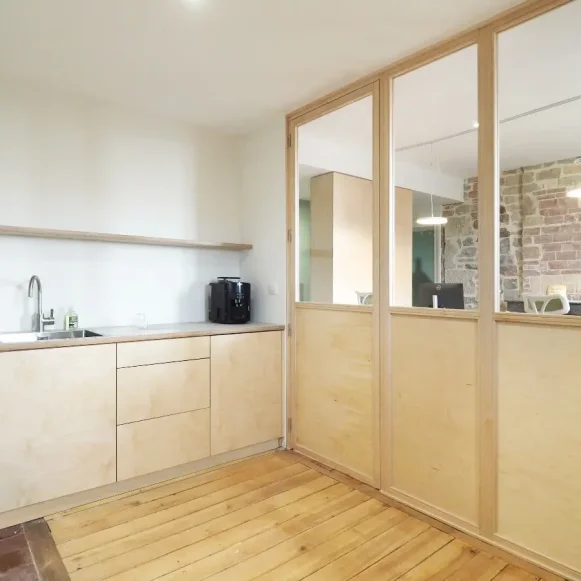 Open Space  6 postes Location bureau Rue Ernest Renan Besançon 25000 - photo 2