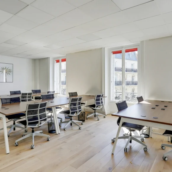 Espace indépendant 400 m² 70 postes Coworking Rue Taitbout Paris 75009 - photo 1