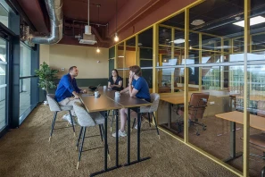 Open Space - 57050 - 50 postes - 199€