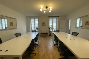 Espace indépendant - 75004 - 16 postes - 6800€