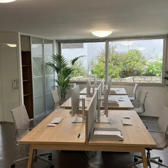 Espace indépendant 125 m² 18 postes Coworking Rue de Wattignies Paris 75012 - photo 2