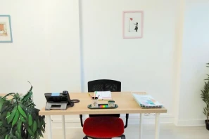 Bureau privé - 93100 - 4 postes - 649€