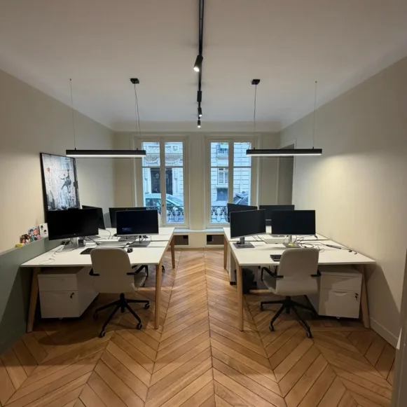 Espace indépendant 17 m² 4 postes Location bureau Rue Marcel Renault Paris 75017 - photo 11