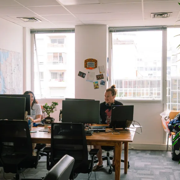Open Space  4 postes Location bureau Rue Alaric II Toulouse 31000 - photo 6