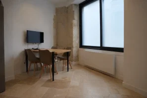 Espace indépendant - 75012 - 15 postes - 7000€