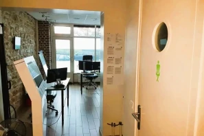 Open Space - 75014 - 5 postes - 290€