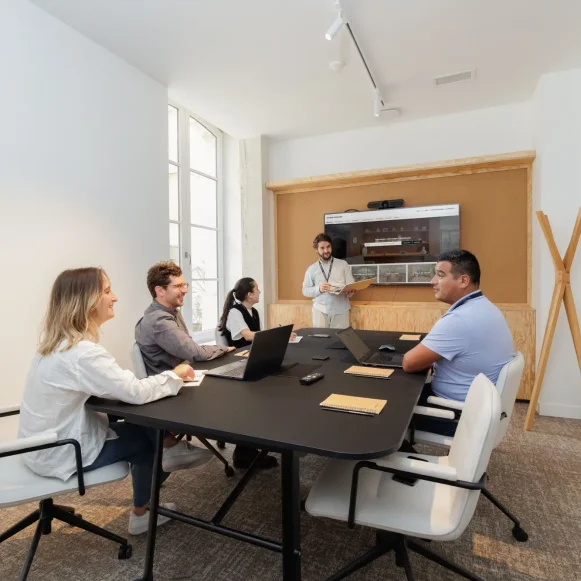 Bureau privé 52 m² 18 postes Coworking Boulevard Godard Bordeaux 33300 - photo 7