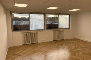 Bureau privé - 93500 - 10 postes - 1100€