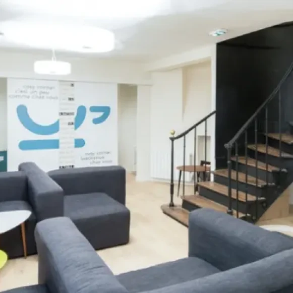 Bureau privé 12 m² 3 postes Coworking Rue Saint-Martin Paris 75004 - photo 5