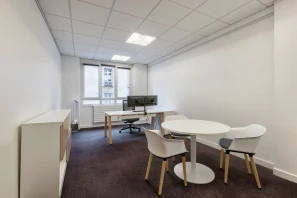 Bureau privé - 75008 - 8 postes - 7000€