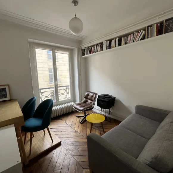 Bureau privé 93 m² 8 postes Location bureau Place Boieldieu Paris 75002 - photo 2