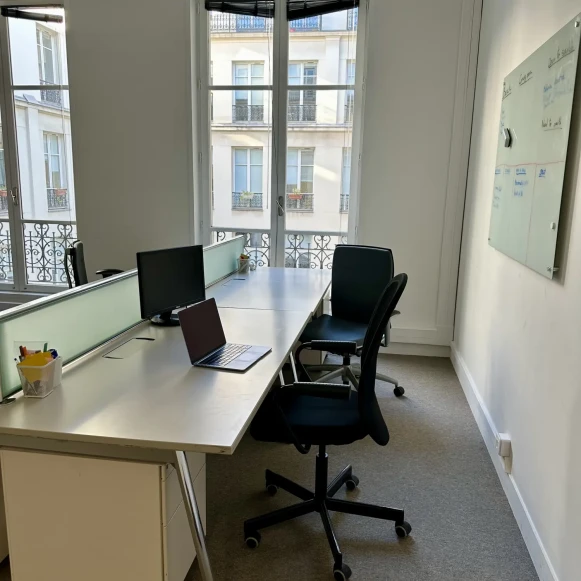 Espace indépendant 100 m² 12 postes Location bureau Rue Saint-Georges Paris 75009 - photo 9