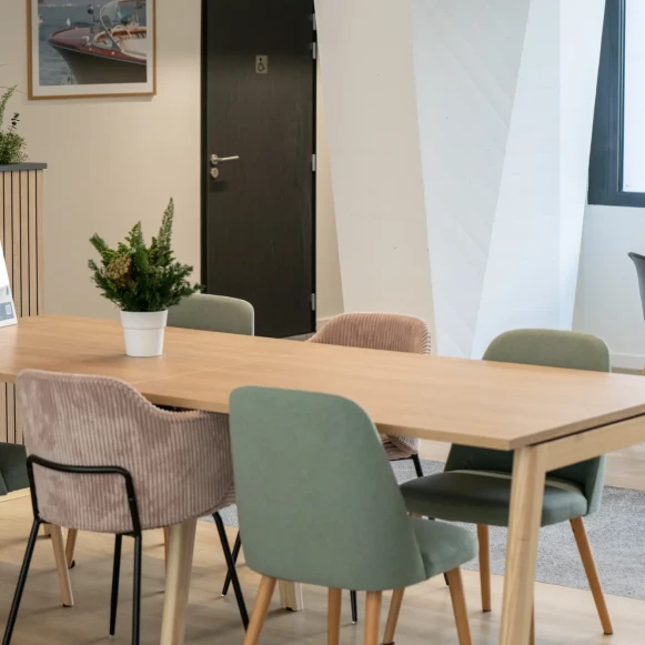 Bureau privé 22 m² 5 postes Coworking Cours Lafayette Lyon 69006 - photo 2