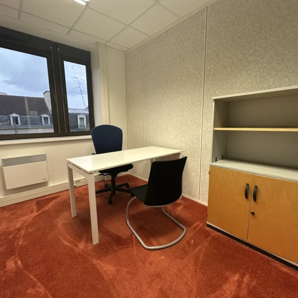 Bureau privé 9 m² 1 poste Coworking Avenue Maréchal Foch Dijon 21000 - photo 1