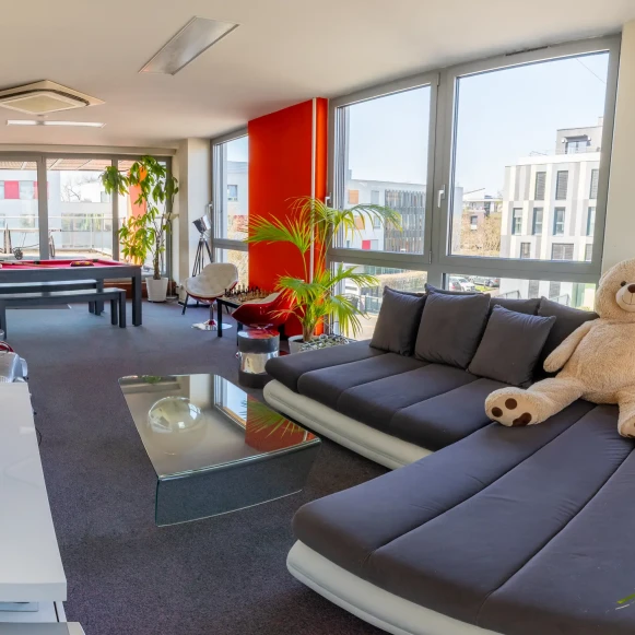 Bureau privé 12 m² 2 postes Location bureau Avenue du Neuhof Strasbourg 67100 - photo 8