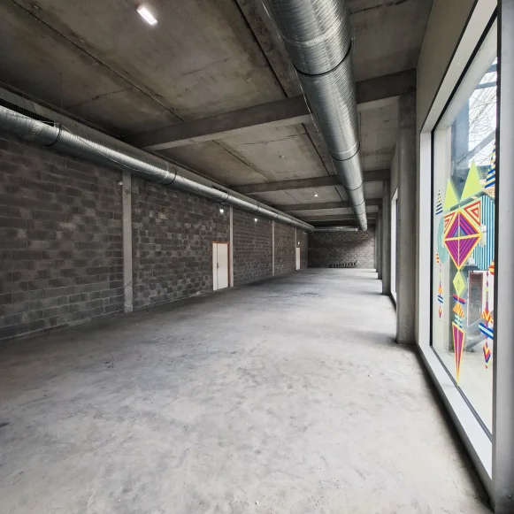Espace indépendant 98 m² 14 postes Location bureau Avenue Pasteur Montreuil 93100 - photo 3