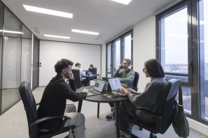 Bureau privé - 69009 - 4 postes - 1555€