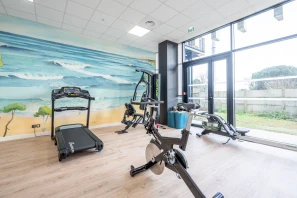 Bureau privé - 33700 - 2 postes - 926€