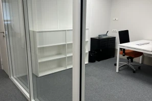 Bureau privé - 26000 - 3 postes - 380€