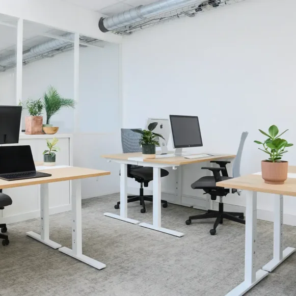 Bureau privé 18 m² 7 postes Coworking Rue du Chemin Vert Paris 75011 - photo 1