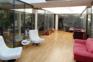 Bureau privé - 92120 - 6 postes - 1070€