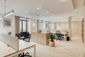 Espace indépendant - 75008 - 48 postes - 40800€