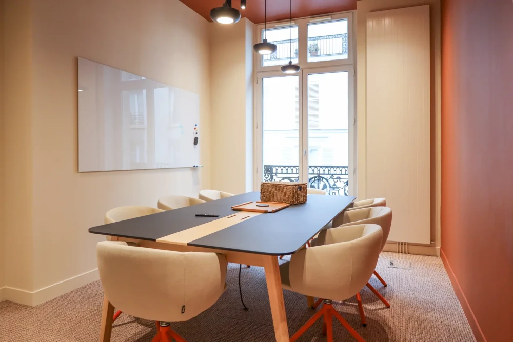 Espace indépendant - 75010 - 59 postes - 35000€