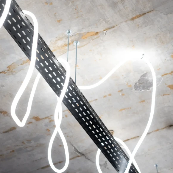 Open Space  8 postes Location bureau Rue Berlioz Marseille 13006 - photo 7